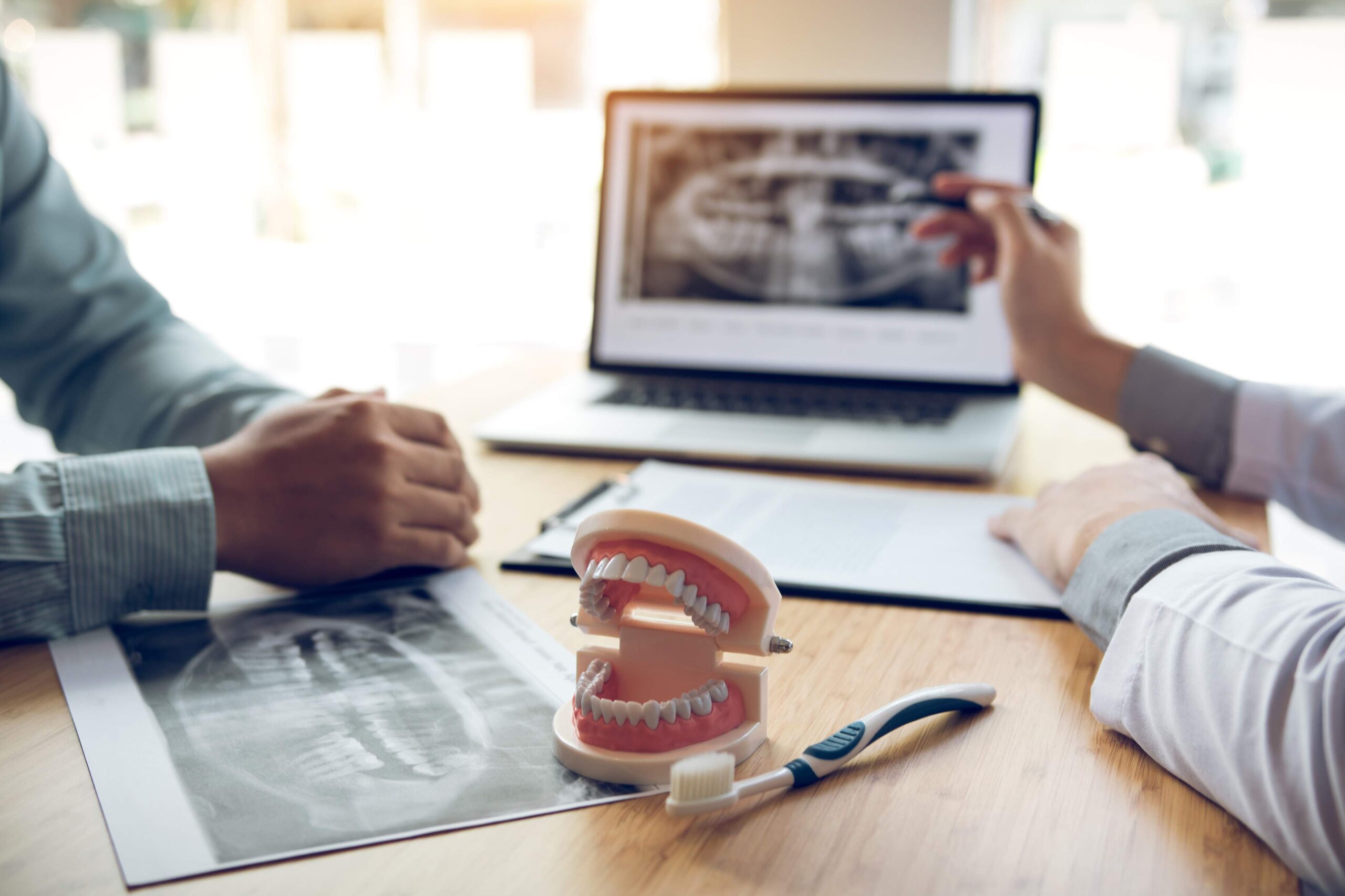 Are Dental Implants Painful_